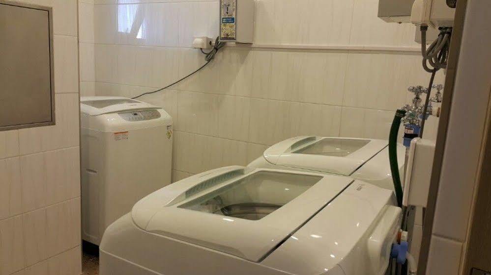 Bay Condo Hotel Tongyeong Exterior photo